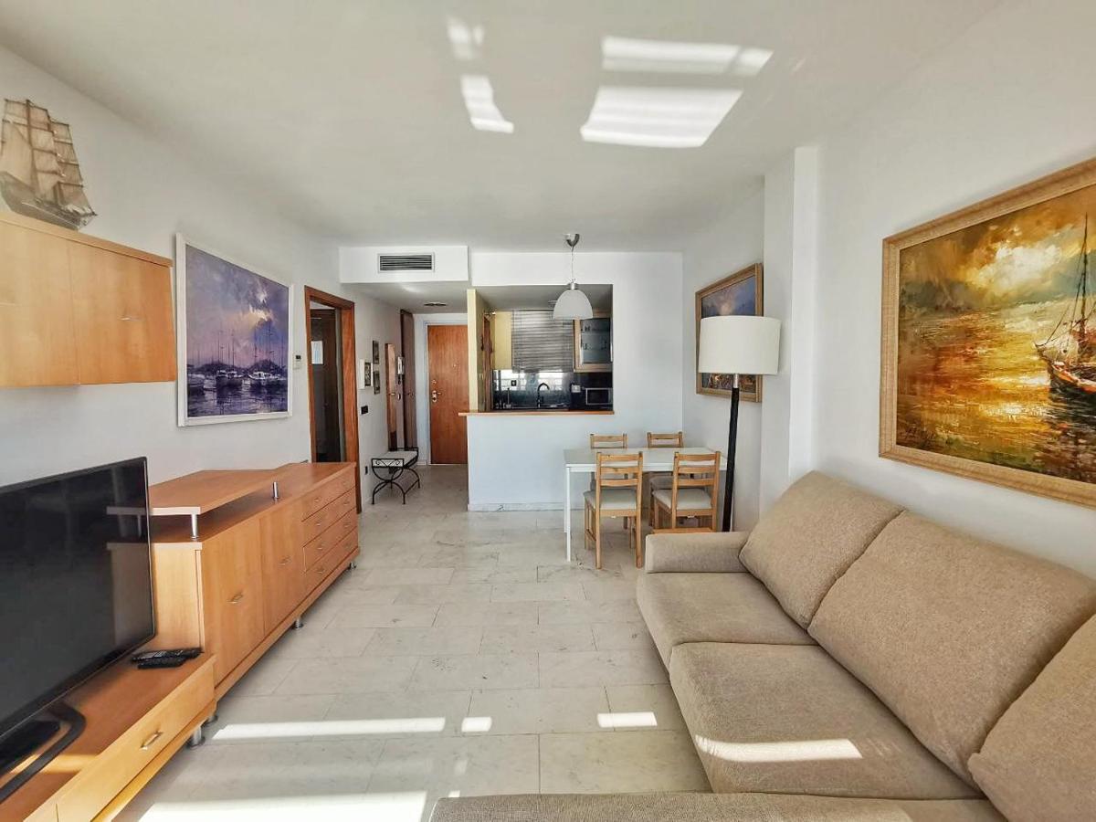 Seafront Apartment In 布拉内斯 外观 照片